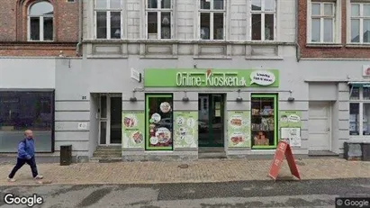 Lejligheder til leje i Odense C - Foto fra Google Street View Lejligheder til leje i Odense C - Foto fra Google Street View